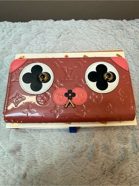 Louis Vuitton Valentine Dog Zippy Wallet- Rare, Limited Edition